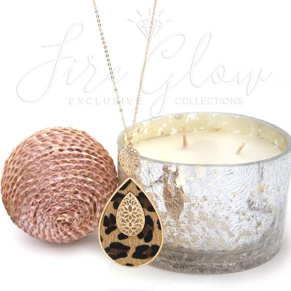 Gold Tone Teardrop Necklace Faux Fur Leopard Print - Picture 2 of 7